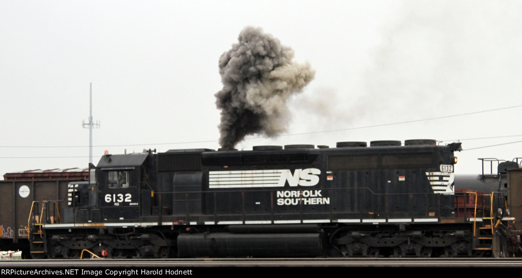 NS 6132 belches out a big cloud